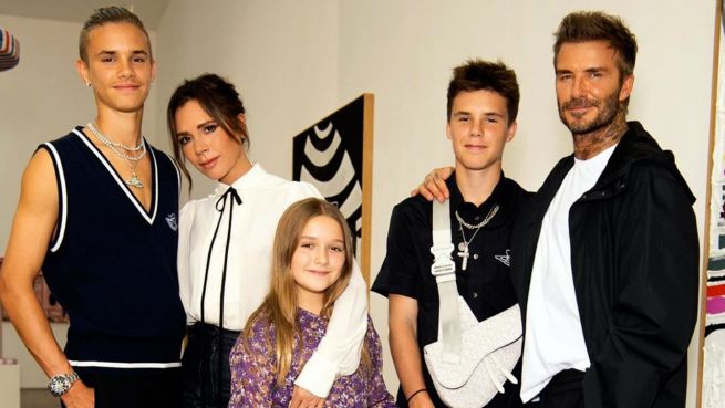 go to Victoria Beckhams Familie auf der London Fashion Week