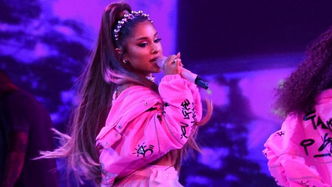 go to Ariana Grande steht zwischen Netflix und YouTube