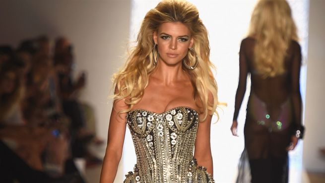 go to Happy Birthday, Kelly Rohrbach