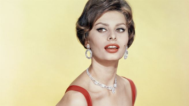 go to Happy Birthday, Sophia Loren